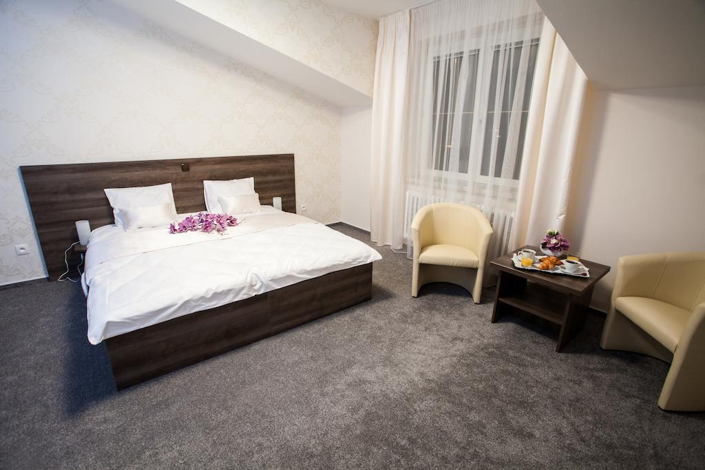 Penzion Olomouc Hotel Екстериор снимка