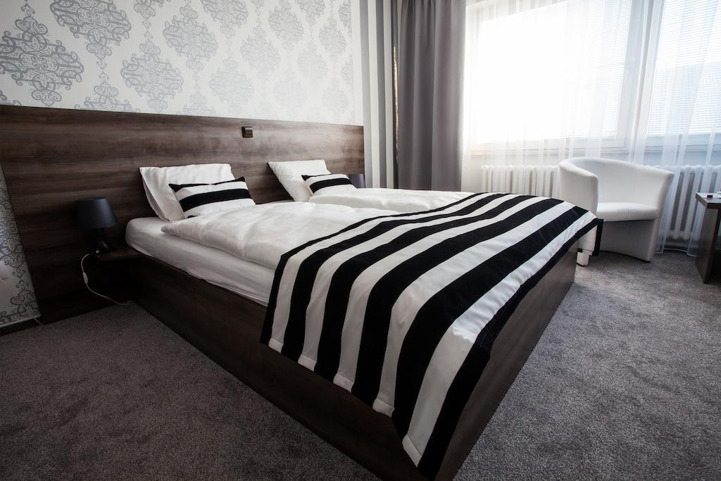 Penzion Olomouc Hotel Стая снимка